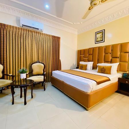 World Inn Hotel Karachi Extérieur photo