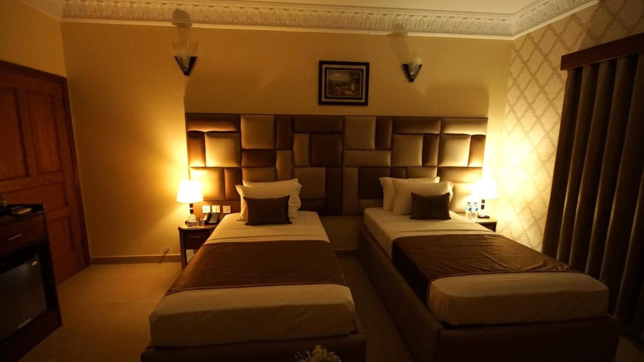World Inn Hotel Karachi Extérieur photo