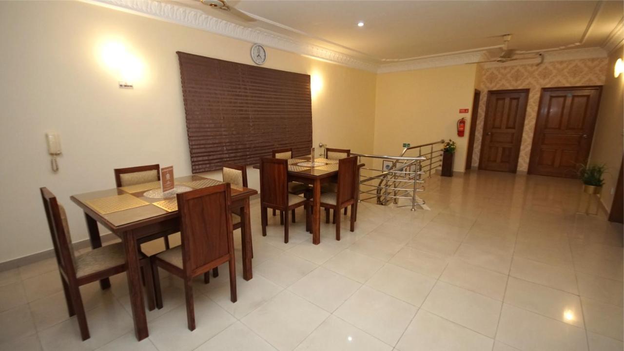 World Inn Hotel Karachi Extérieur photo
