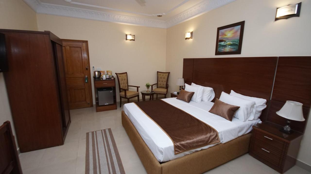World Inn Hotel Karachi Extérieur photo
