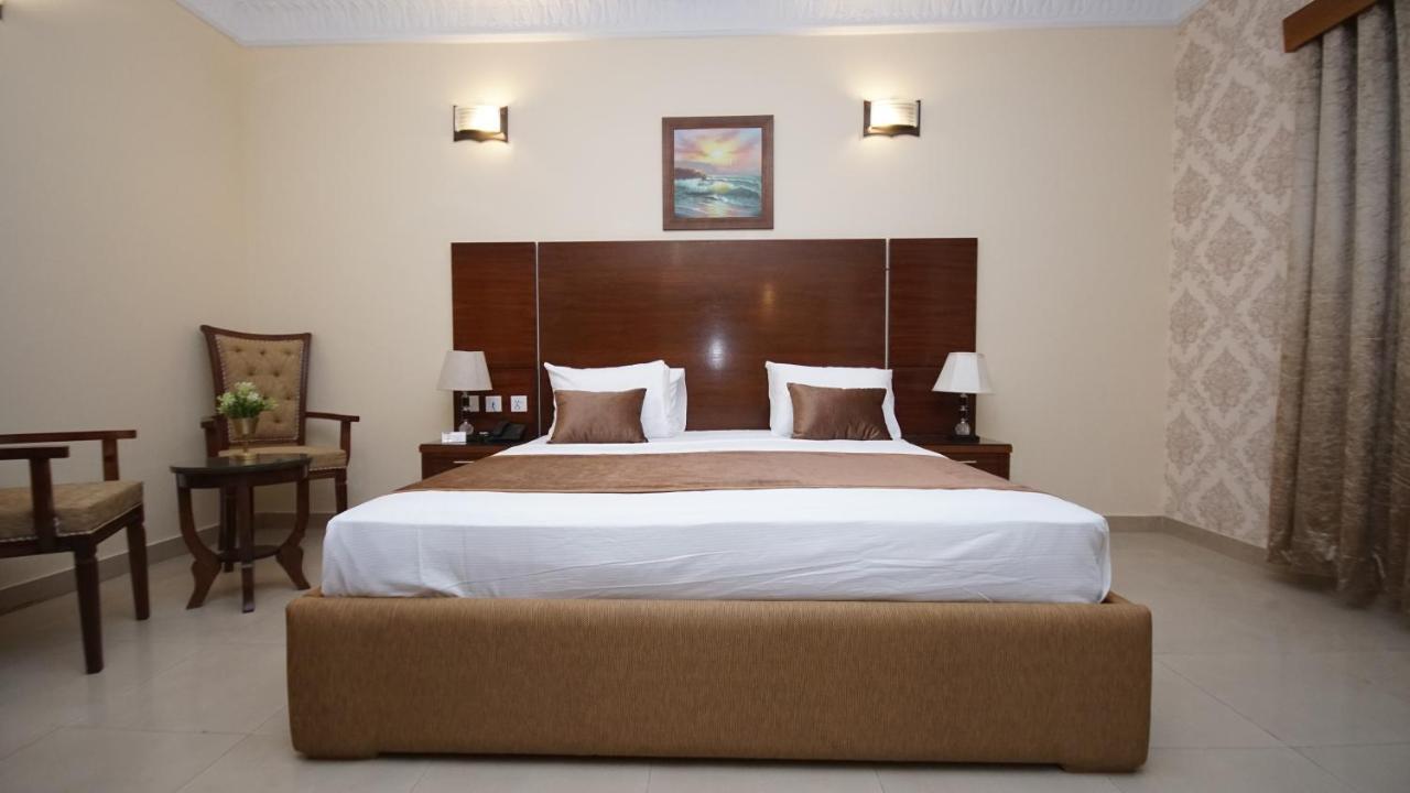 World Inn Hotel Karachi Extérieur photo