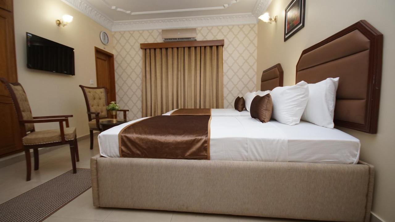 World Inn Hotel Karachi Extérieur photo