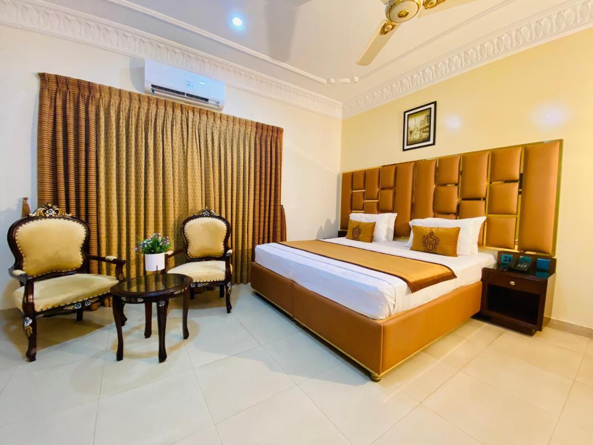 World Inn Hotel Karachi Extérieur photo